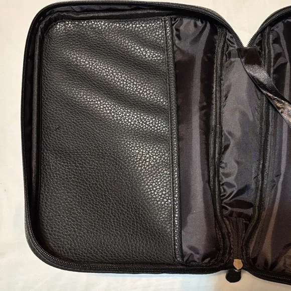 Black Bible Cover Bag - Picture 5 of 6